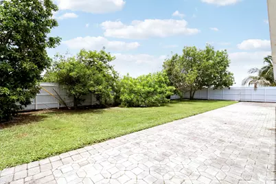 2488 Pineway Drive, West Palm Beach, FL 33415 - Photo 44