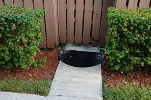 5812 58th Way, West Palm Beach, FL 33409 - Photo 4