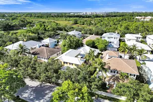 111 Leather Leaf Dr, Jupiter, FL 33458 - Photo 2