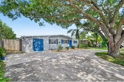 318 Glen Arbor Terrace, Boynton Beach, FL 33426 - Photo 2