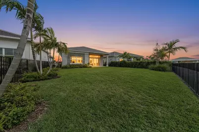 10161 Timber Creek Way, Palm Beach Gardens, FL 33412 - Photo 8