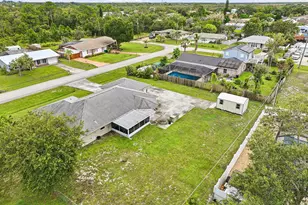 482 SE Galleon Ln, Port Saint Lucie, FL 34983 - Photo 38
