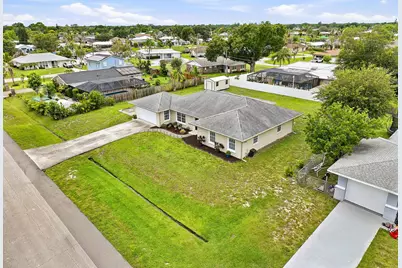 482 SE Galleon Lane, Port Saint Lucie, FL 34983 - Photo 36
