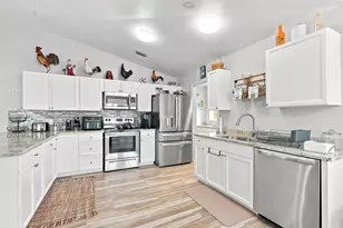482 SE Galleon Ln, Port Saint Lucie, FL 34983 - Photo 12