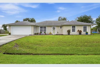 482 SE Galleon Lane, Port Saint Lucie, FL 34983 - Photo 2