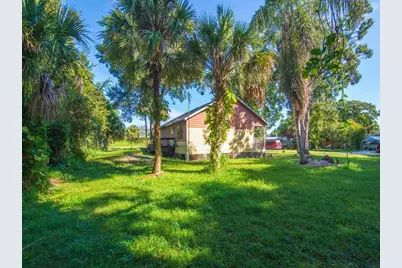 2315 28th Avenue SW, Vero Beach, FL 32960 - Photo 28