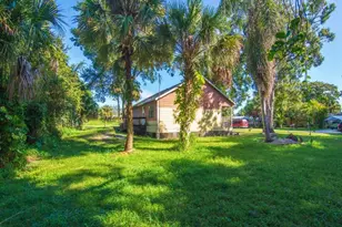 2315 28th Ave SW, Vero Beach, FL 32960 - Photo 28