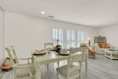 3824 SE Fairway E, Stuart, FL 34997 - Photo 10