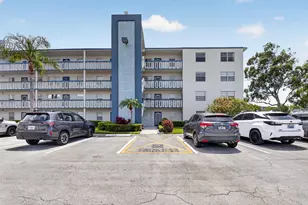 4022 Lincoln B, Boca Raton, FL 33434 - Photo 2