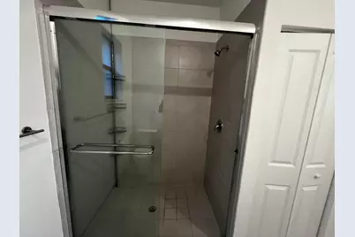 542 SW 19th Terrace, Fort Lauderdale, FL 33312 - Photo 10