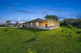 2274 SE Powell Ct, Port Saint Lucie, FL 34952 - Photo 30