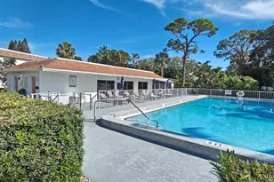 2950 SE Ocean Blvd, Stuart, FL 34996 - Photo 34