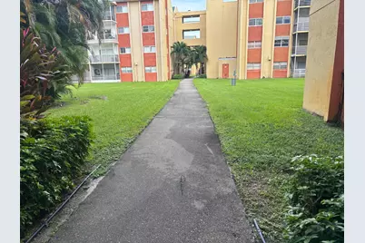3710 NW 21st Street #413, Lauderdale Lakes, FL 33311 - Photo 12