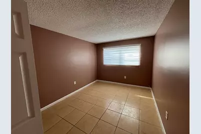 3710 NW 21st Street #413, Lauderdale Lakes, FL 33311 - Photo 8