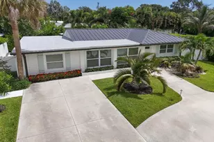 2427 Country Oaks Ln, Palm Beach Gardens, FL 33410 - Photo 38