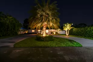 2427 Country Oaks Ln, Palm Beach Gardens, FL 33410 - Photo 62