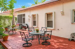 15883 SW 14th Ct, Pembroke Pines, FL 33027 - Photo 24