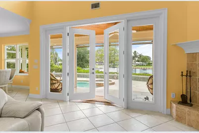 2165 6th Court SE, Vero Beach, FL 32962 - Photo 14
