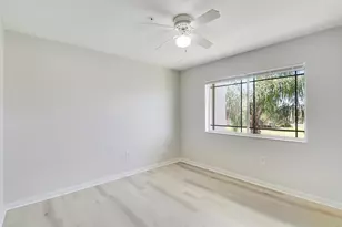 121 SW Palm Dr, Port Saint Lucie, FL 34986 - Photo 14