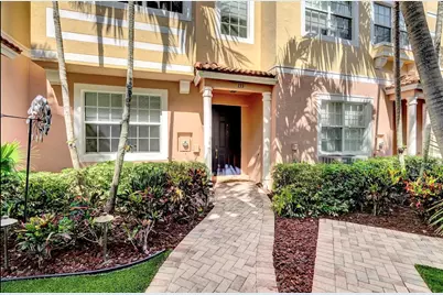 133 Harbors Way, Boynton Beach, FL 33435 - Photo 2