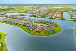 13308 SW Alejandro Ct, Port Saint Lucie, FL 34987 - Photo 2