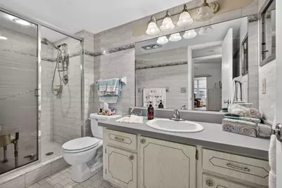 330 Wellington G, West Palm Beach, FL 33417 - Photo 10
