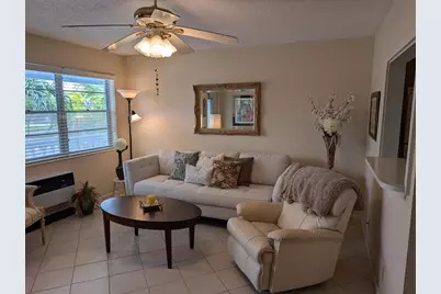 436 Markham T #436, Deerfield Beach, FL 33442 - Photo 2