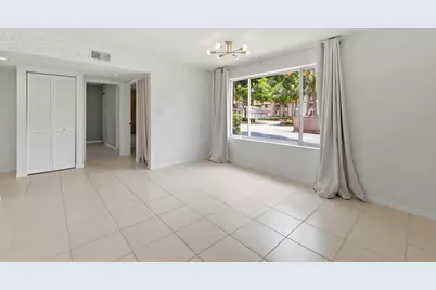 20101 Glenmoor Drive, West Palm Beach, FL 33409 - Photo 10