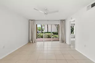 20101 Glenmoor Dr, West Palm Beach, FL 33409 - Photo 8