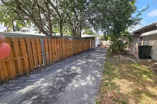 311 De Carie St, Delray Beach, FL 33444 - Photo 2