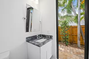 3209 Leigh Rd, Pompano Beach, FL 33062 - Photo 24
