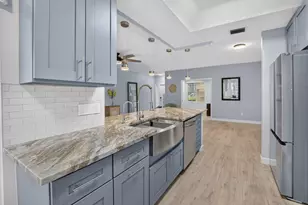 17050 Emile St, Boca Raton, FL 33487 - Photo 12