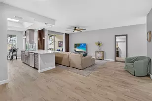 17050 Emile St, Boca Raton, FL 33487 - Photo 6