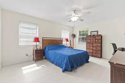 1202 SE McFarlane, Port Saint Lucie, FL 34952 - Photo 18