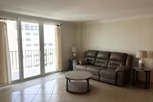 1900 S Ocean Blvd, Lauderdale by the Sea, FL 33062 - Photo 2