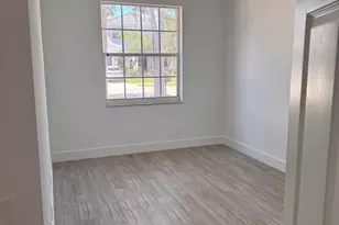 13377 NW 14th St, Pembroke Pines, FL 33028 - Photo 10