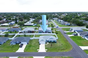 1220 SE Navajo Ln, Port Saint Lucie, FL 34983 - Photo 2