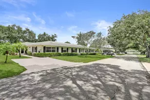 10127 41st Terrace S, Boynton Beach, FL 33436 - Photo 2