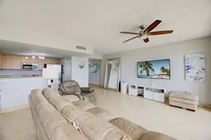 2001 N Ocean Blvd, Fort Lauderdale, FL 33305 - Photo 6