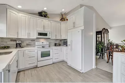 8320 Waterline Drive #201, Boynton Beach, FL 33472 - Photo 10