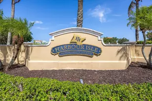 36 Harbour Isle Dr W, Fort Pierce, FL 34949 - Photo 1