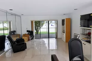 2 Southport Ln, Boynton Beach, FL 33436 - Photo 2