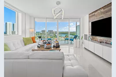 400 Sunny Isles Boulevard #1608, Sunny Isles Beach, FL 33160 - Photo 4