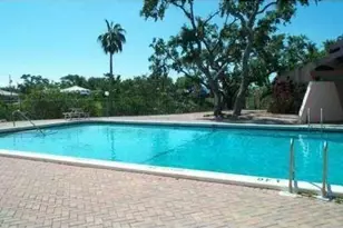 604 NW 13th St, Boca Raton, FL 33486 - Photo 12