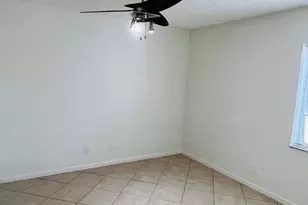 604 NW 13th St, Boca Raton, FL 33486 - Photo 12