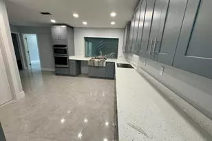 7441 SW 19th St, Plantation, FL 33317 - Photo 4