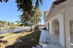 2614 Amherst Ln, Lake Worth Beach, FL 33460 - Photo 2