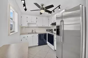 449 Monaco J, Delray Beach, FL 33446 - Photo 8