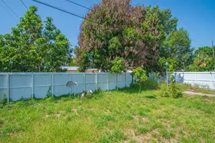 355 Johnston St, Fort Pierce, FL 34982 - Photo 12