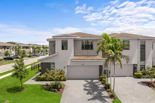 8781 Corvus Dr, Lake Worth, FL 33467 - Photo 1